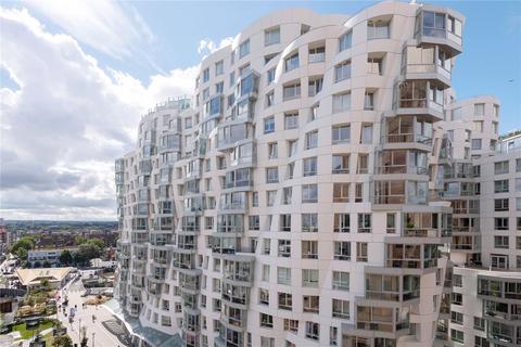 1 bedroom apartment for sale, Prospect Way, London, SW11