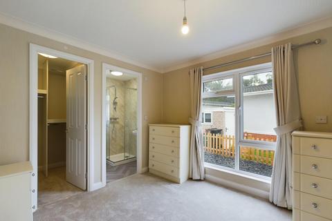 2 bedroom park home for sale, Sandleford Lodge Park, RG19