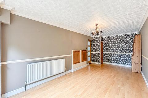 1 Hampton Court, Hockley, SS5 4XE