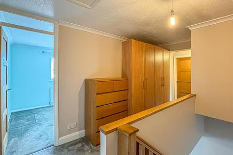 1 Hampton Court, Hockley, SS5 4XE