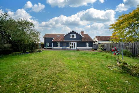 4 bedroom barn conversion for sale, Market Lane, Burston