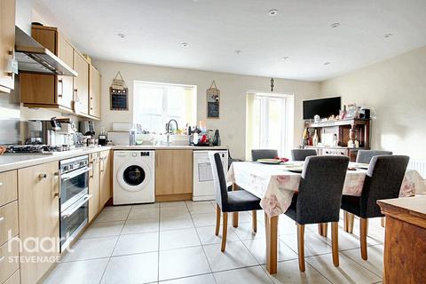 4 bedroom semi-detached house for sale, Glanville Crescent, Stevenage