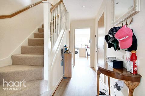 4 bedroom semi-detached house for sale, Glanville Crescent, Stevenage