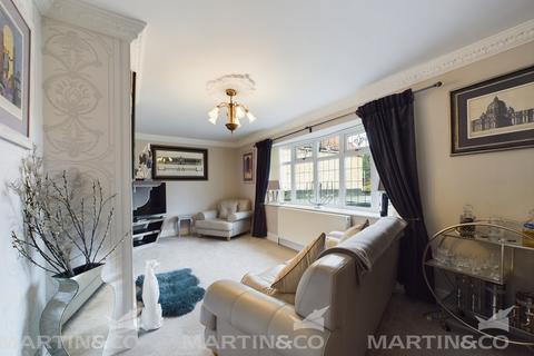 Glenville High Street, Campsall, Doncaster, DN6 9AF
