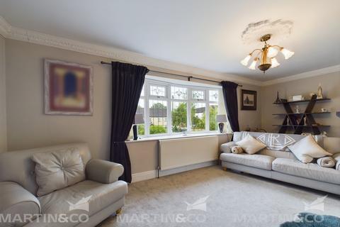 Glenville High Street, Campsall, Doncaster, DN6 9AF