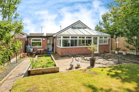 3 bedroom detached bungalow for sale, The Green, Castle Donington DE74