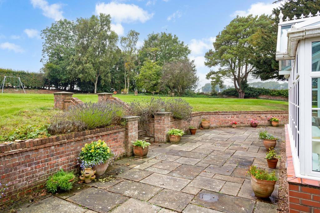 79196 Burwell-Manor-Burwell-Louth (36)