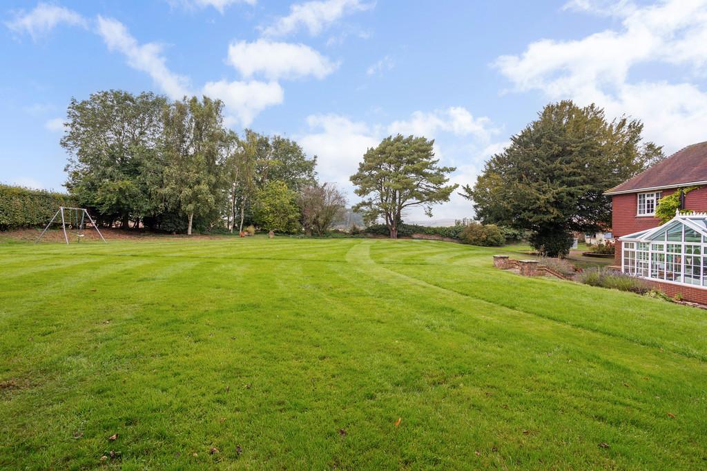 79196 Burwell-Manor-Burwell-Louth (38)