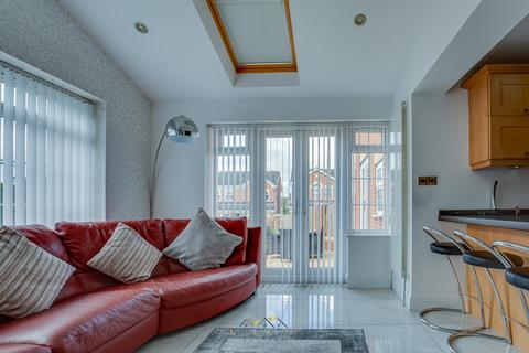 2 Blenheim Close, Dinnington, Sheffield, S25 2XR