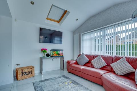 2 Blenheim Close, Dinnington, Sheffield, S25 2XR