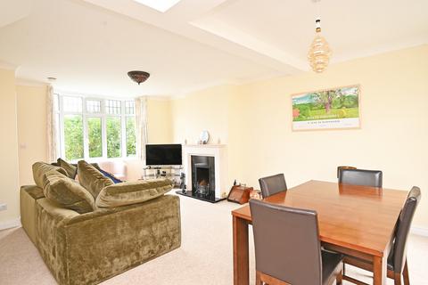 2 bedroom semi-detached house for sale, Yew Tree Lane, Harrogate