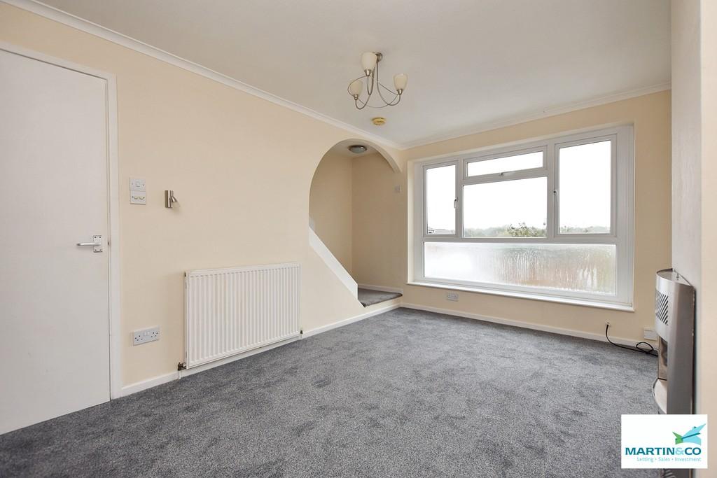 Salisbury Drive, Nuneaton 2 bed semidetached house for sale £180,000