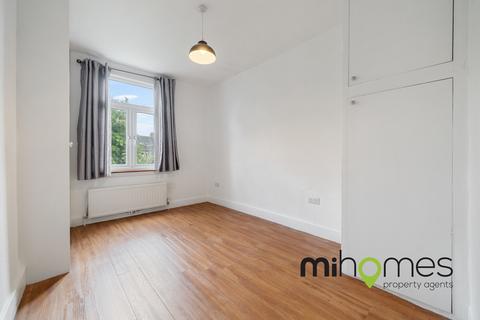 50 Willingdon Road, London, N22 6SD