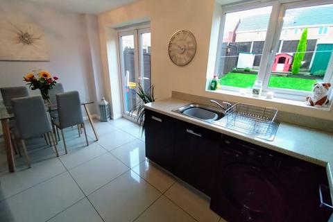 11 Brunel Close, Stoke-on-trent, ST6 4AY