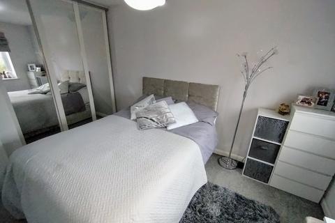 11 Brunel Close, Stoke-on-trent, ST6 4AY