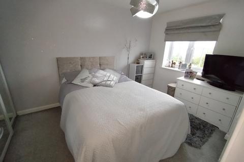 11 Brunel Close, Stoke-on-trent, ST6 4AY