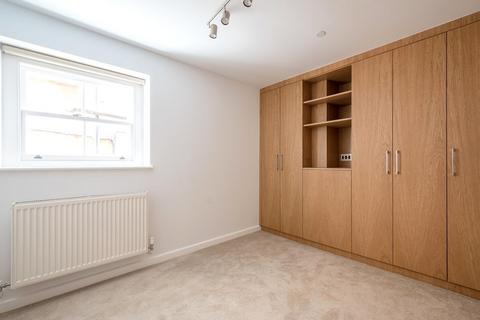 1 bedroom apartment to rent, Compayne Gardens, London NW6