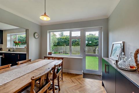 23 Bayley Close, Uppingham, Oakham, LE15 9TG