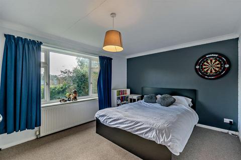 23 Bayley Close, Uppingham, Oakham, LE15 9TG