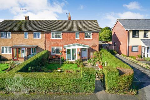 3 bedroom end of terrace house for sale, Princes Road, Bungay