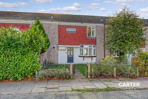 3 bedroom terraced house for sale, Ravenscroft, Grays, RM16