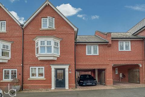 5 bedroom townhouse for sale, Rowhedge Wharf Road, Rowhedge