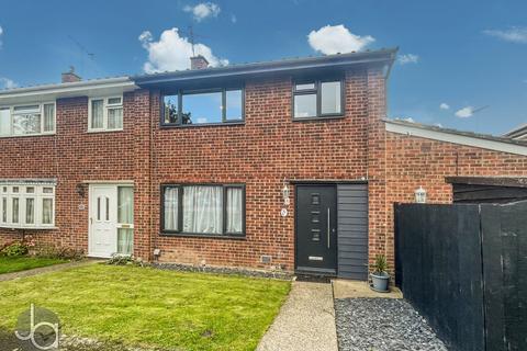 4 bedroom semi-detached house for sale, Heywood Way, Heybridge, Maldon