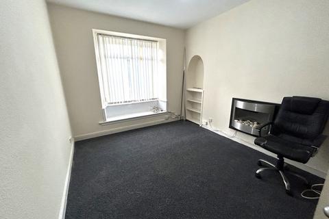 2 bedroom ground floor flat for sale, Dens Road, Dundee