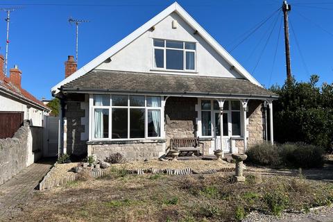 4 bedroom chalet for sale, Elmsleigh Road, Weston-super-Mare BS23