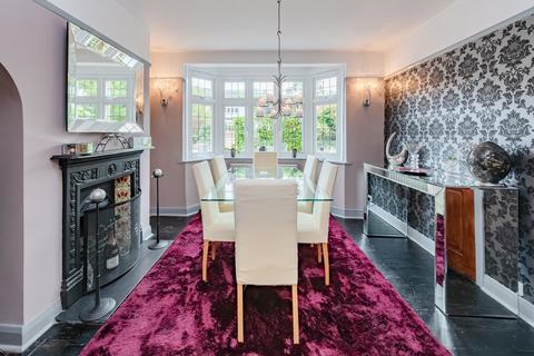 undefined, Old Lodge Lane, Purley CR8