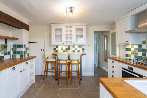 undefined, Middle Street, Brockham