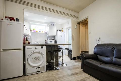 5 bedroom house to rent, Lime Avenue Dawlish Road, Birmingham B29