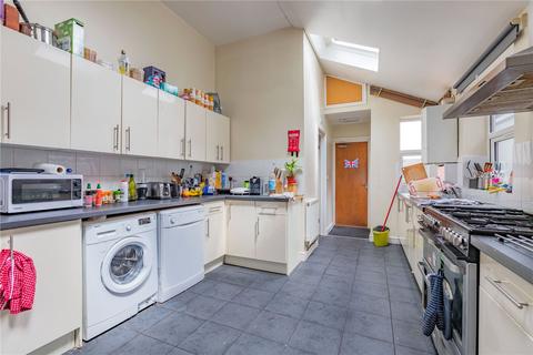 6 bedroom house to rent, Heeley Road, Birmingham B29