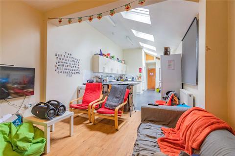6 bedroom house to rent, Heeley Road, Birmingham B29
