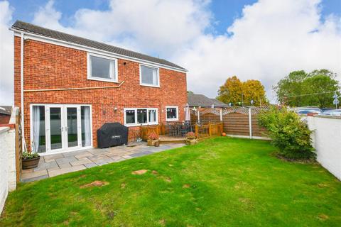 3 bedroom detached house for sale, Aureole Walk, Newmarket CB8