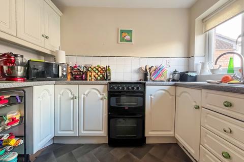 3 bedroom terraced house for sale, Winchcombe Close, Nailsea, North Somerset, BS48