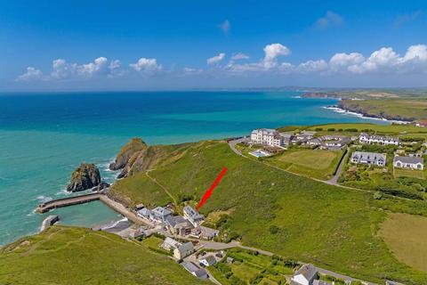 3 bedroom semi-detached house for sale, Mullion Cove, Cornwall