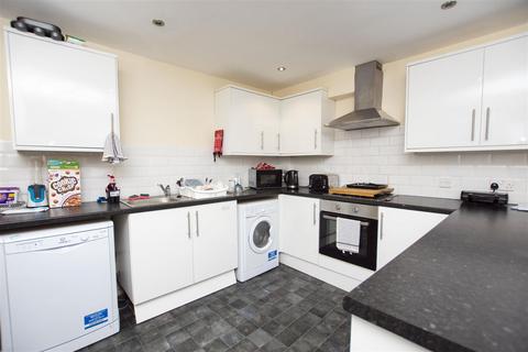 7 bedroom house to rent, Heeley Road, Birmingham B29