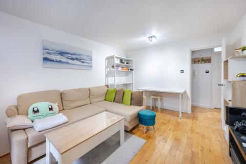 1 bedroom flat for sale, Baltic Court, Timber Pond Road, London