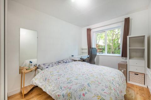 1 bedroom flat for sale, Baltic Court, Timber Pond Road, London