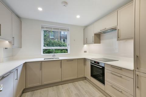 2 bedroom flat to rent, Ridgmount Street, London