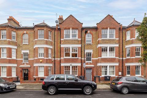 9d Vera Road, London, SW6 6RW