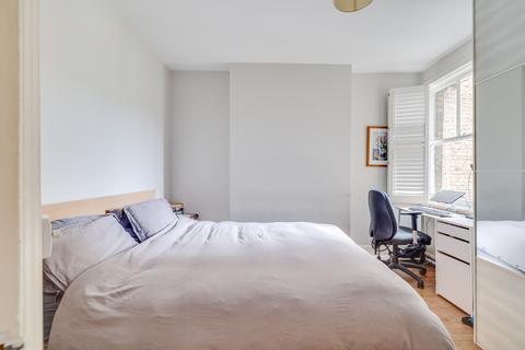 9d Vera Road, London, SW6 6RW