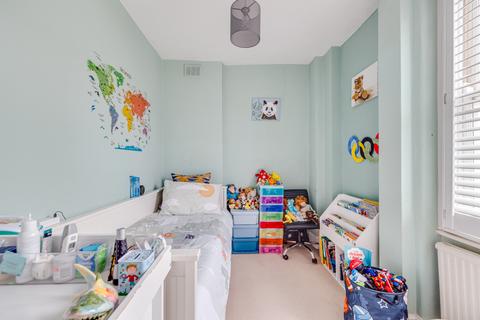 9d Vera Road, London, SW6 6RW