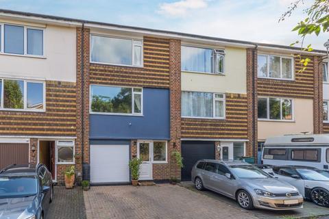 50 Dernier Road, Tonbridge, TN10 3EW