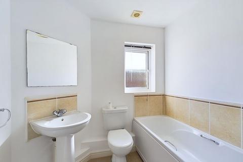 22 Charter Place, Oldbury, B68 0PD