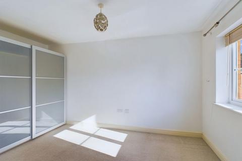 22 Charter Place, Oldbury, B68 0PD