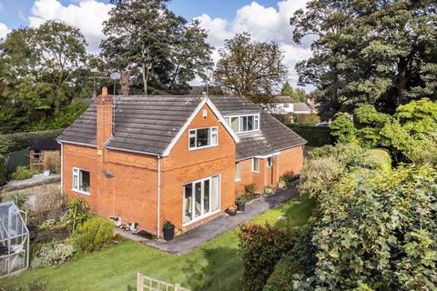 4 bedroom detached house for sale, Coppice Road, Willaston