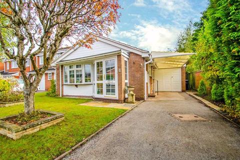 2 bedroom detached bungalow for sale, Freeford Gardens, Lichfield WS14