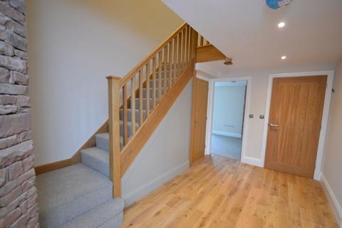 3 bedroom barn conversion to rent, Parr Lane, Chorley PR7